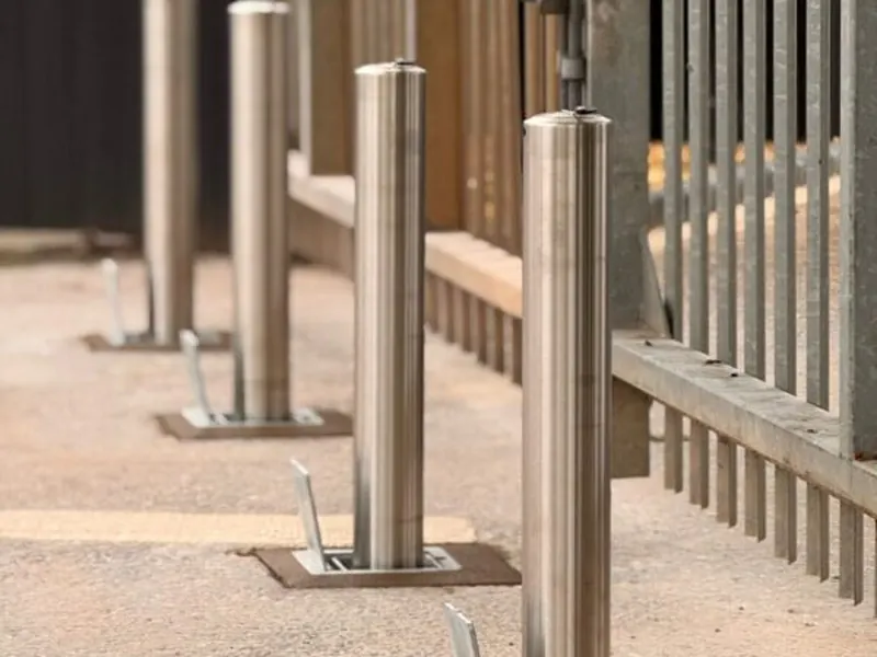 Large Stainless Steel Telescopic Bollard